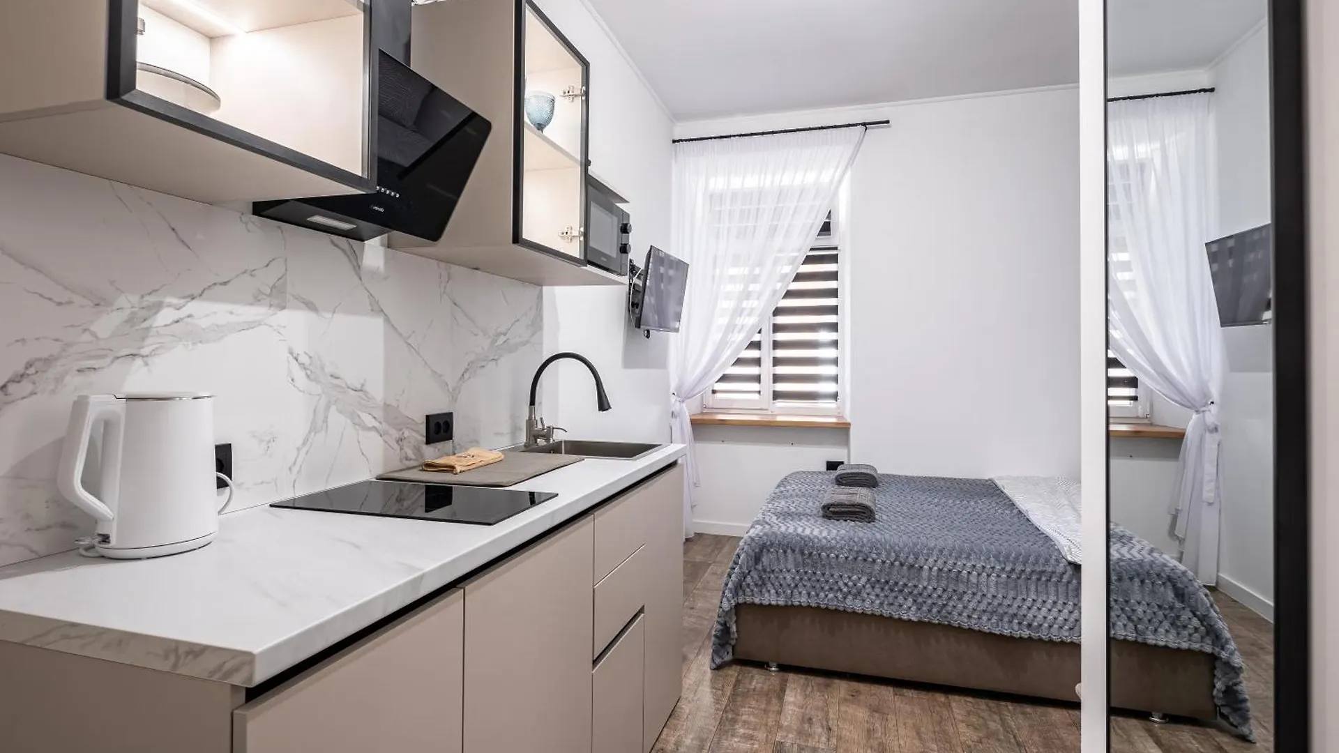 Новенька Квартирка Біля Вокзалу Та Костелу Вулиця Війтовича 1 Apartment Lviv